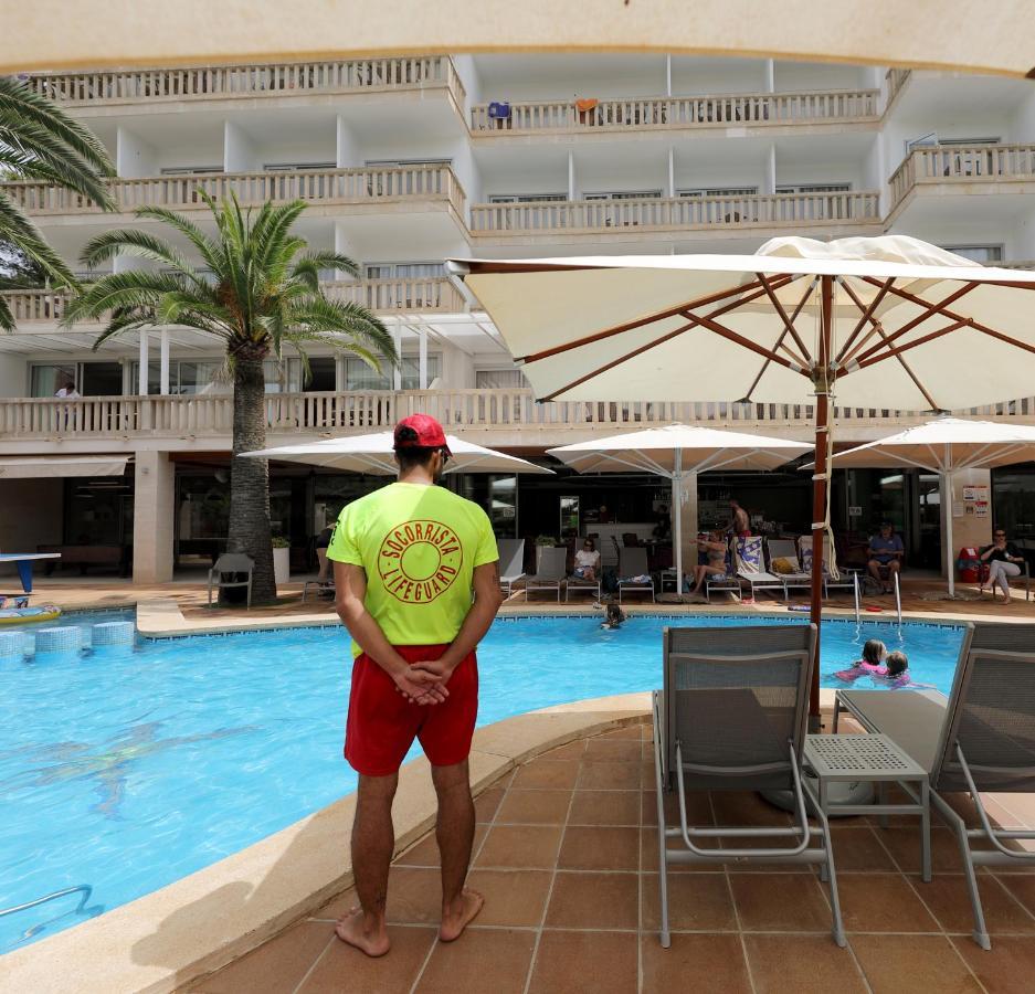 Hotel Apartamentos Cala ซานตานยี ภายนอก รูปภาพ