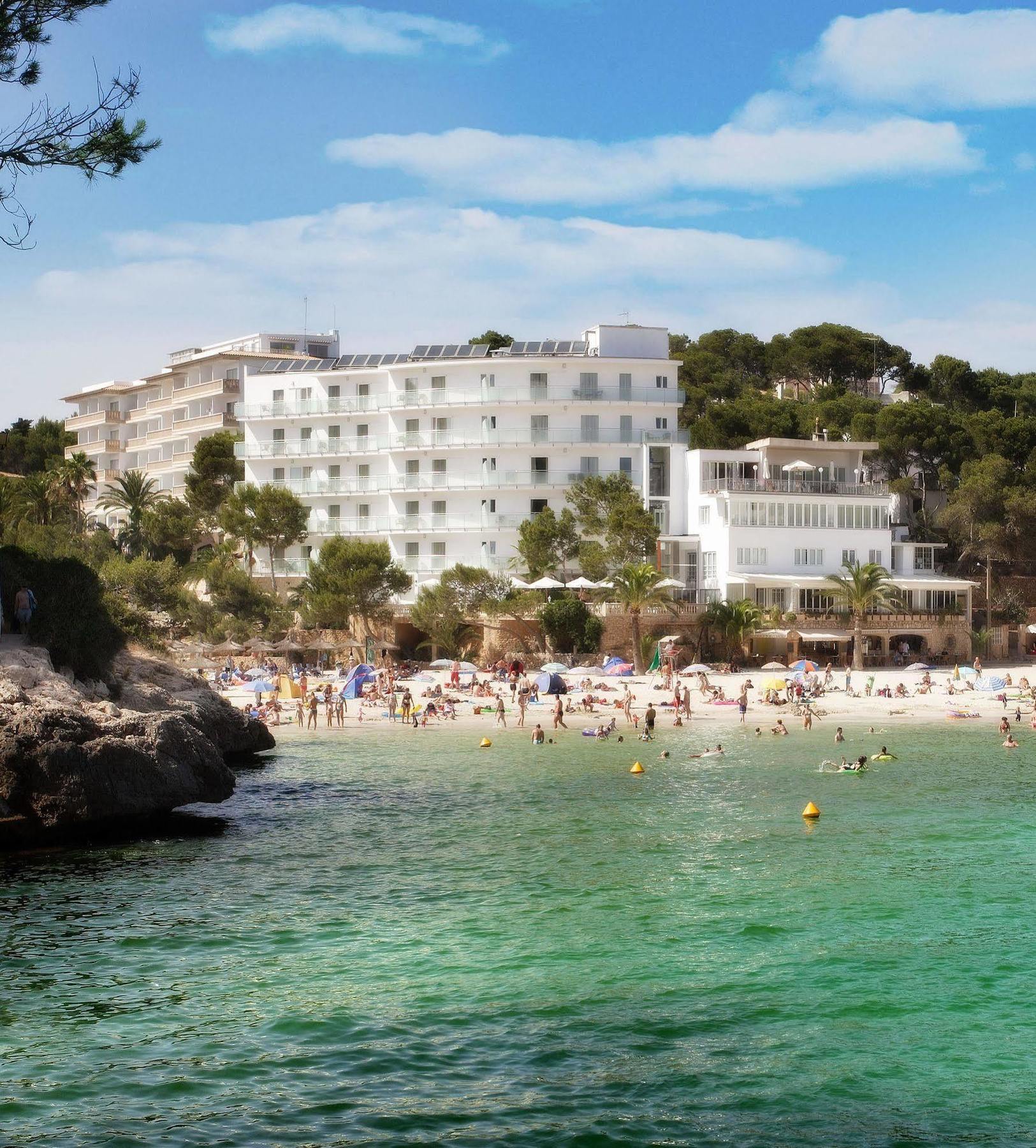 Hotel Apartamentos Cala ซานตานยี ภายนอก รูปภาพ